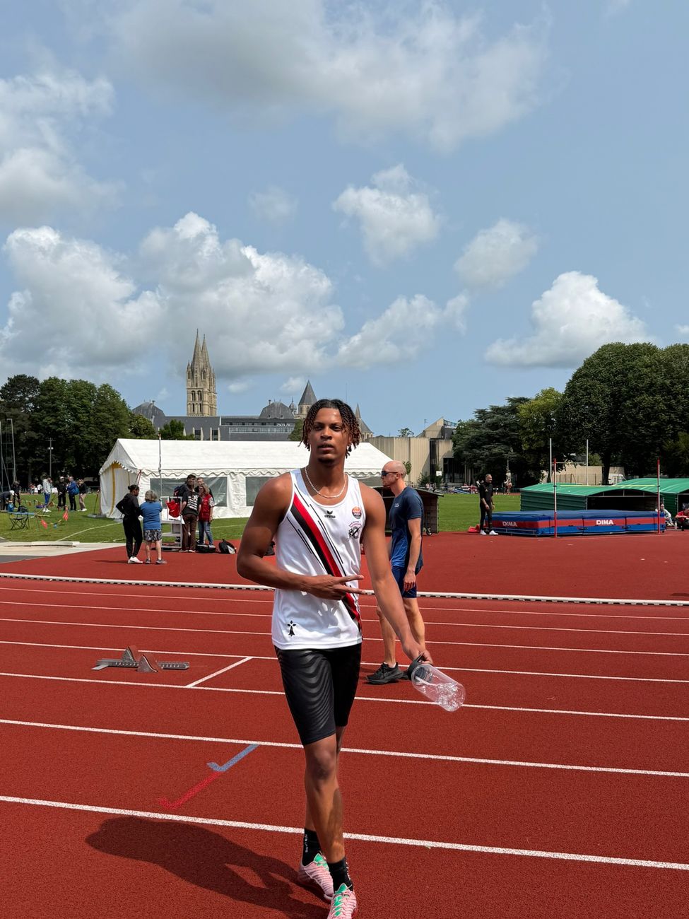 Travis Collet sur la piste